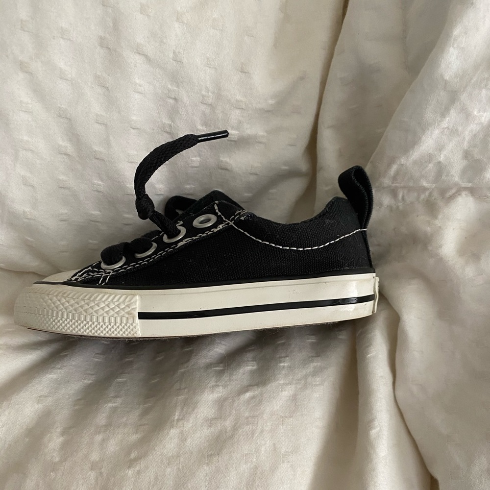 Baby converse black size 5